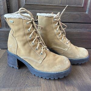 Y2K Skechers Boots Suede Leather Lace Up Chunky Heel 10 Combat Platform 90s VTG